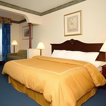 Plainview Comfort Suites מראה חיצוני תמונה