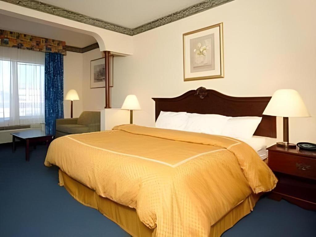 Plainview Comfort Suites מראה חיצוני תמונה