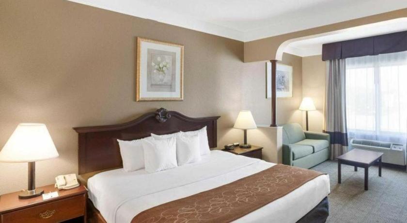 Plainview Comfort Suites מראה חיצוני תמונה