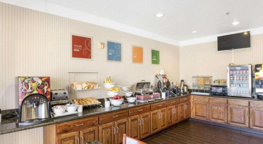 Plainview Comfort Suites מראה חיצוני תמונה