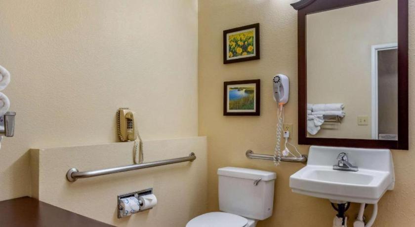 Plainview Comfort Suites מראה חיצוני תמונה