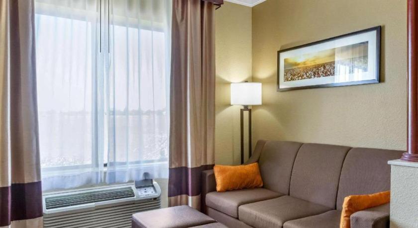 Plainview Comfort Suites מראה חיצוני תמונה